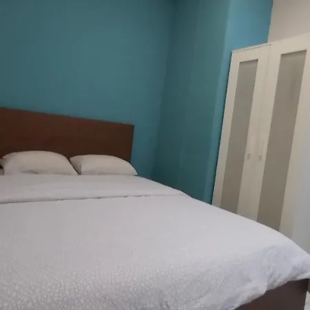 Come Estefania بيت شباب *